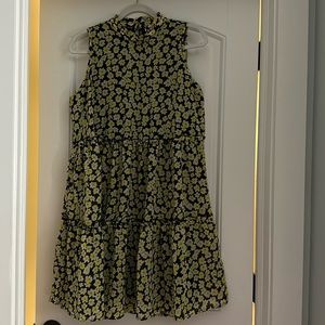 NWT adorable Mudpie floral dress — Size Large!